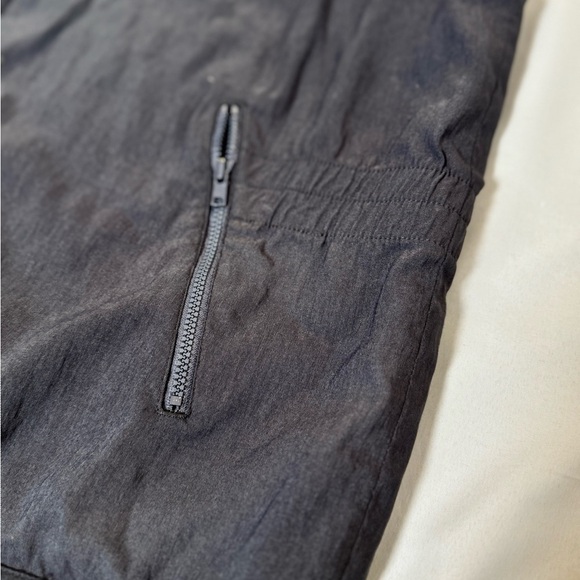 Hillard & Hanson Gray Quilted Vest with Stand-Up Collar - Picture 11 of 11